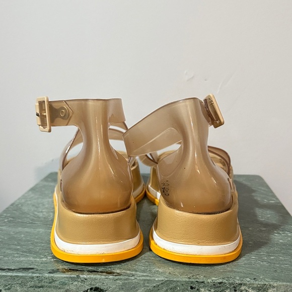 Melissa Stylish Tan Platform Sandals - Picture 4 of 10